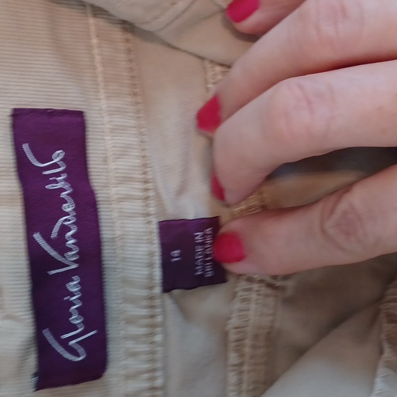 Gloria Vanderbilt shorts size 14 - Picture 5 of 5